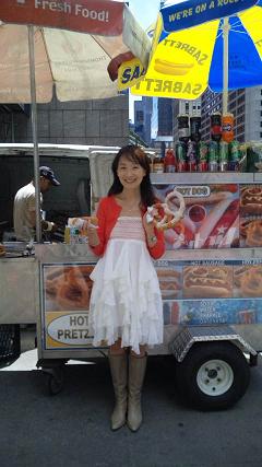 20100519-NYhotdog.JPG